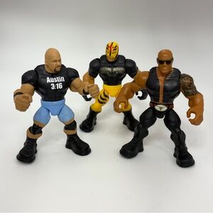 WWE Knuckle Crunchers Series Stone Cold The Rock Rey Mysterio Action Figures Lot